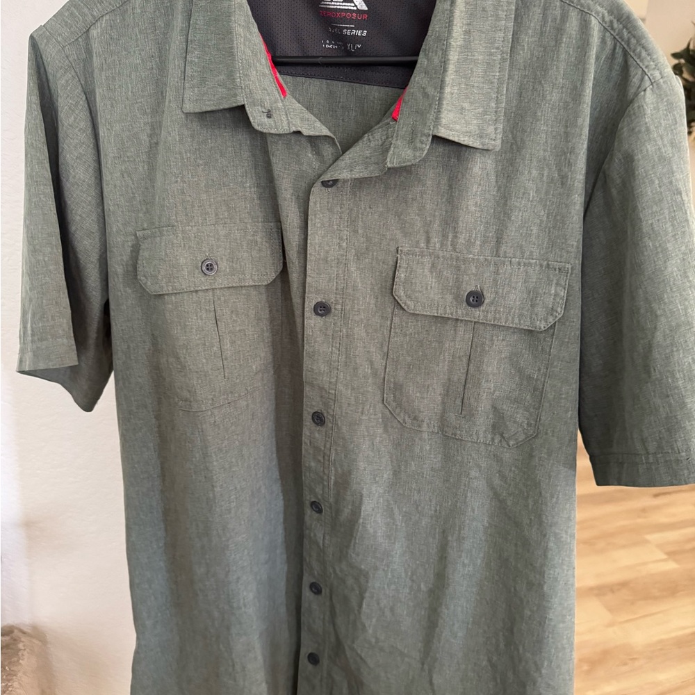 ZeroXposur Olive Casual Button-Down Shirt